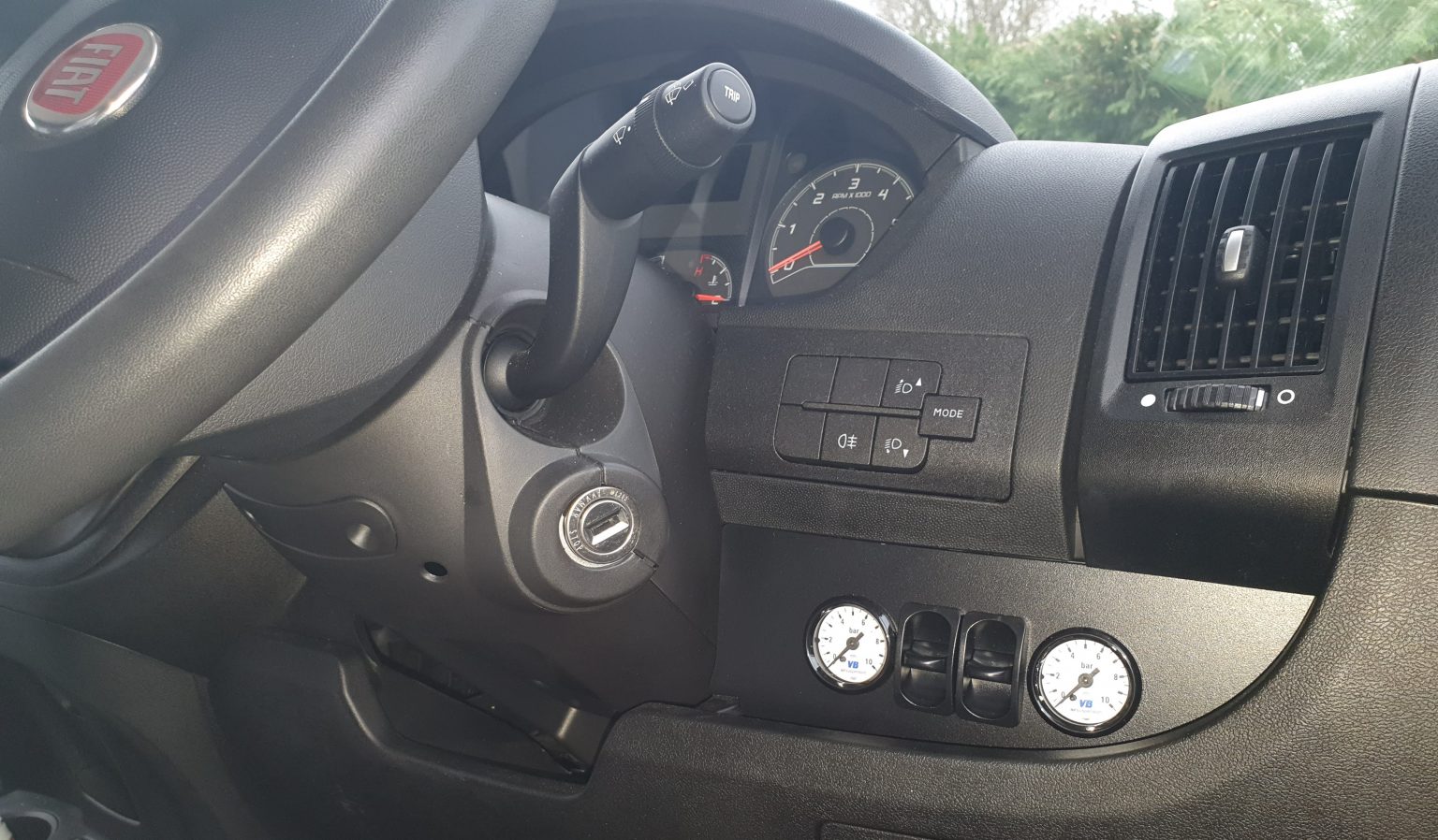 VB Semi Air Suspension Fiat Ducato/Peugeot Boxer Auto Additions